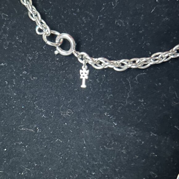 Whiting & Davis Silver Pendant with Large Hematite Cabochon on Chain Necklace - Picture 4 of 11